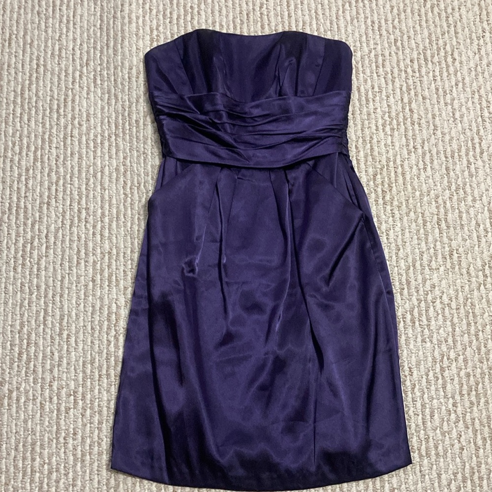 Strapless Deep purple formal dress from David’s bridal - size 2